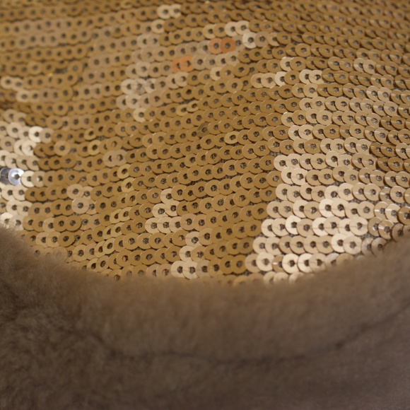 UGG IN/OUT HAT WITH SEQUINS main image 5